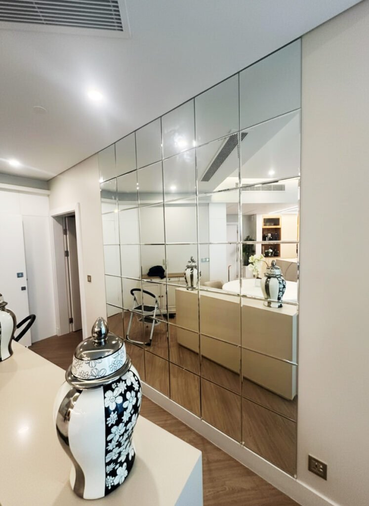 decorative mirror 
